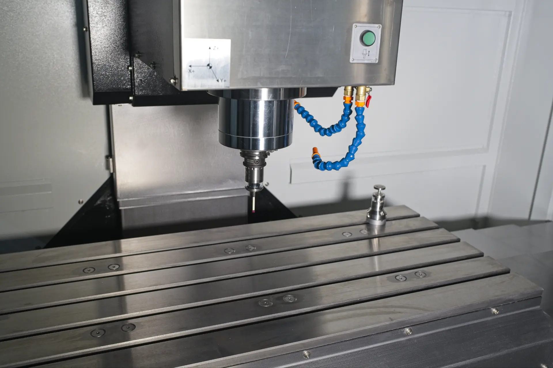 Innenraum eines BAZ M-1200 Innenraum eines BAZ M-1200